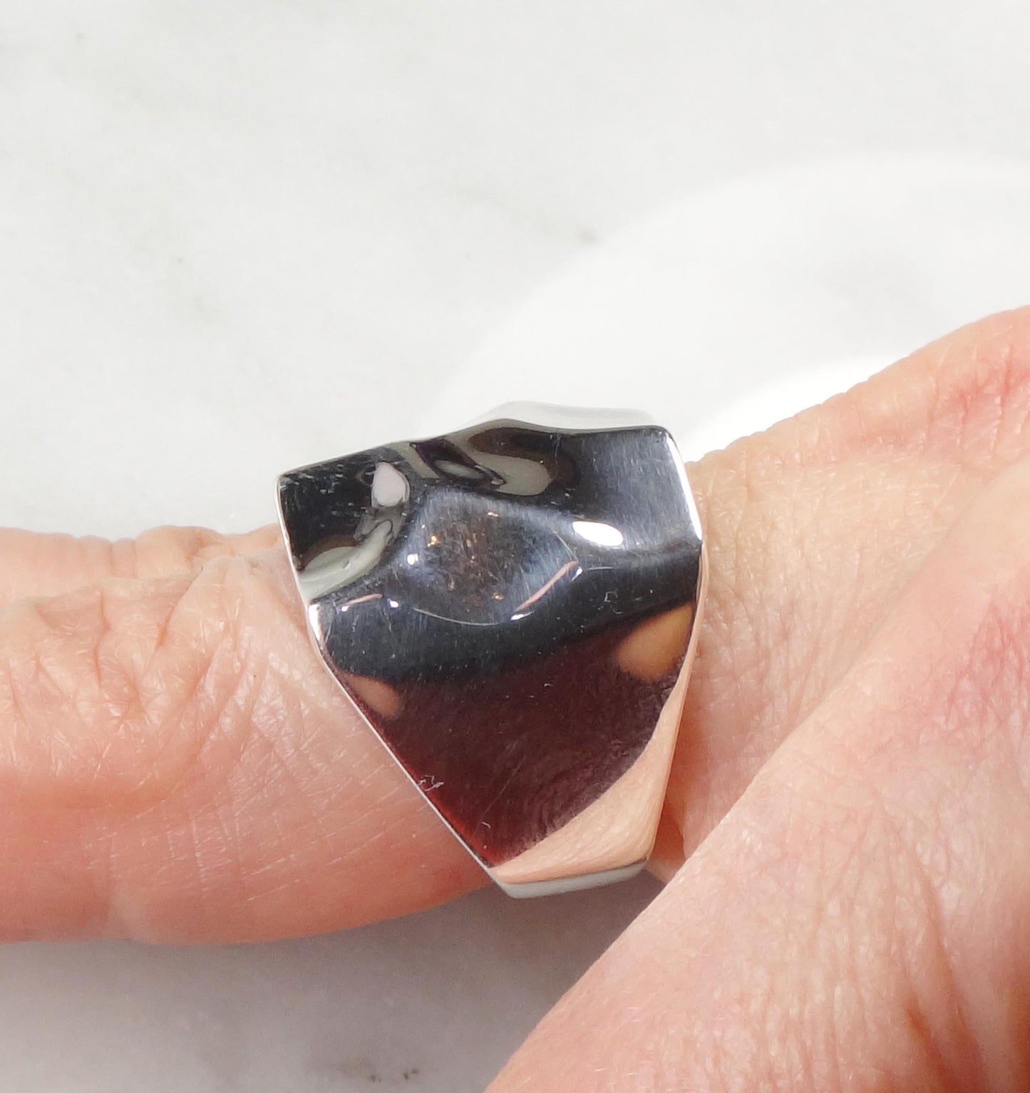 Vintage Hammered Sterling Silver Ring - Wide Band Statement Ring Size 6