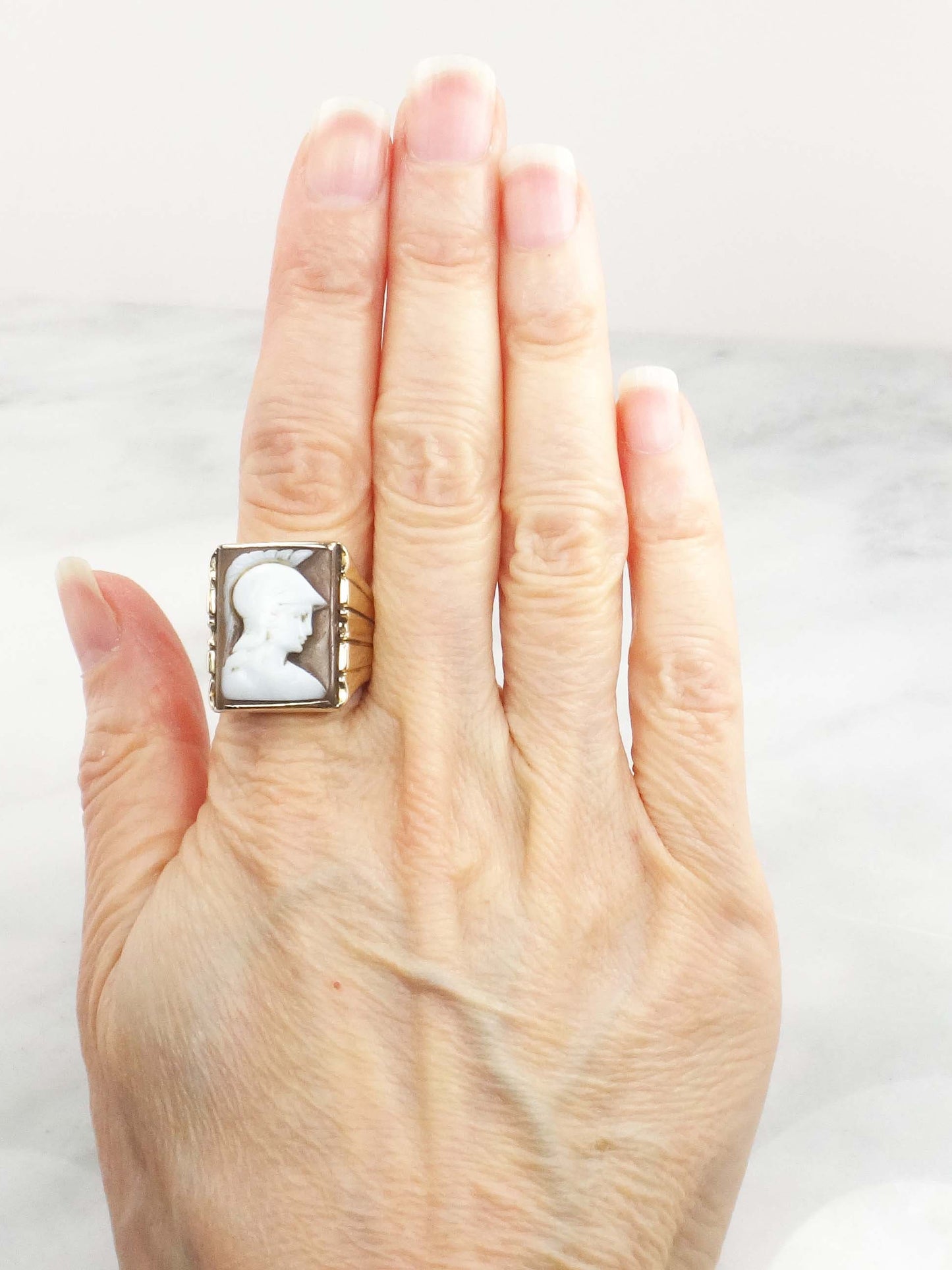 Vintage 14k Gold Cameo Ring: Carved Roman Soldier, Antique, Size 8