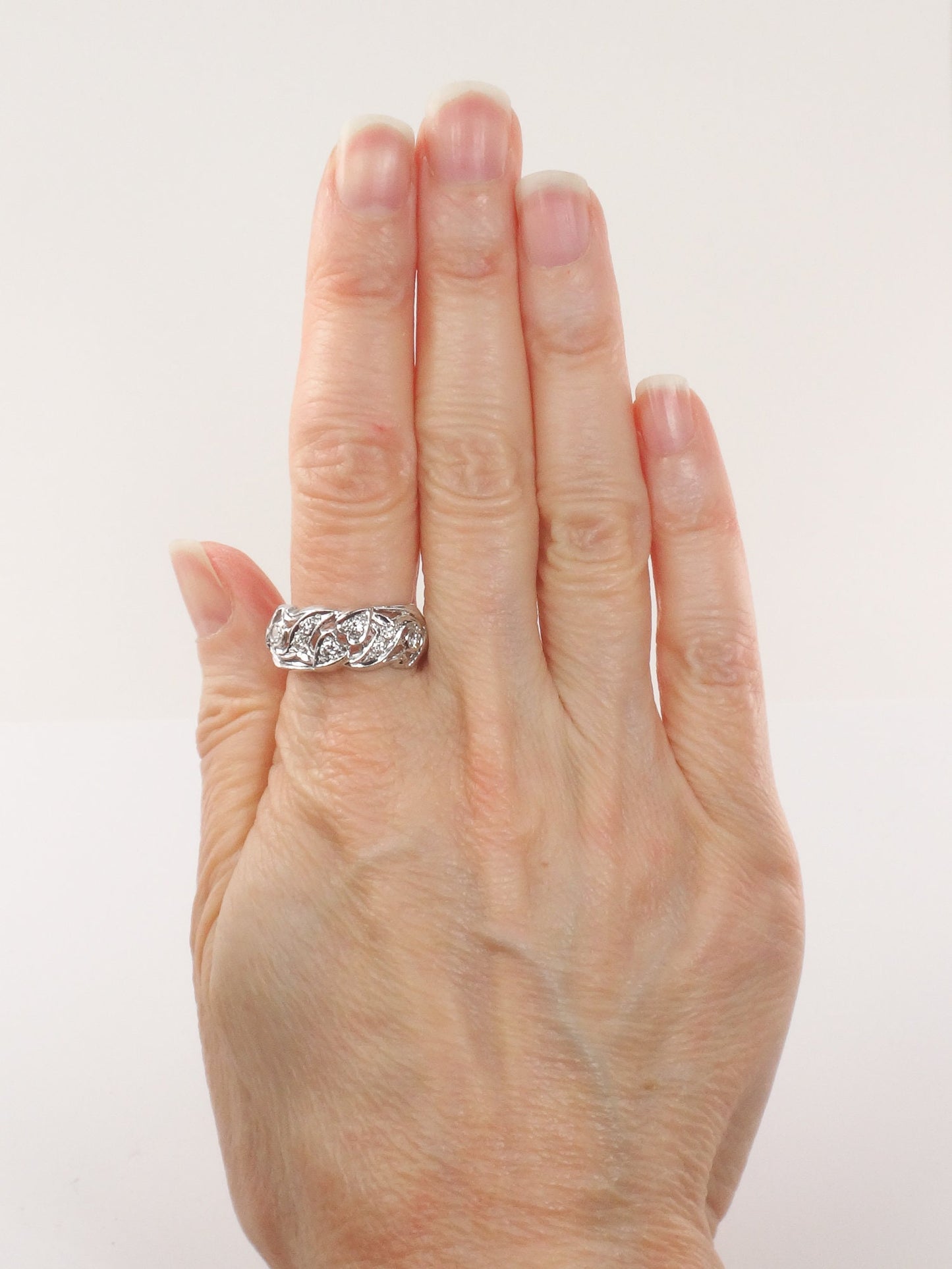 Vintage Platinum Natural Diamond Ring Retro Wide Wedding Band with Heart Design Size 10.5
