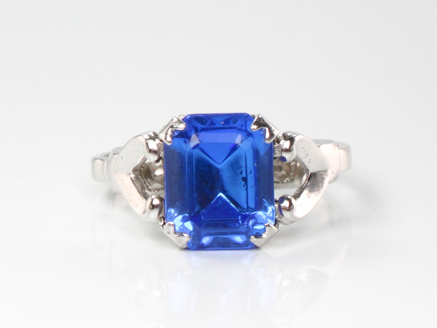 Vintage Silver Tone Blue Stone Ring, Costume Ring, Imitation Sapphire Ring, Uncas Manufacturing Co Adjustable Size Ring