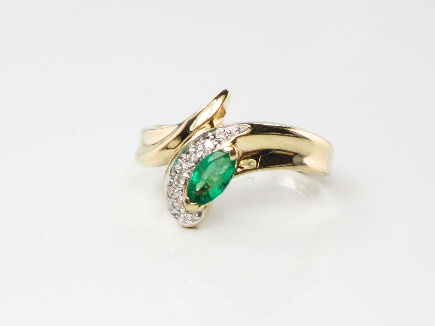 Vintage 10k Two Tone Gold Natural Emerald and Diamond Snake Ring, May Birthstone Ring, Size 4.25