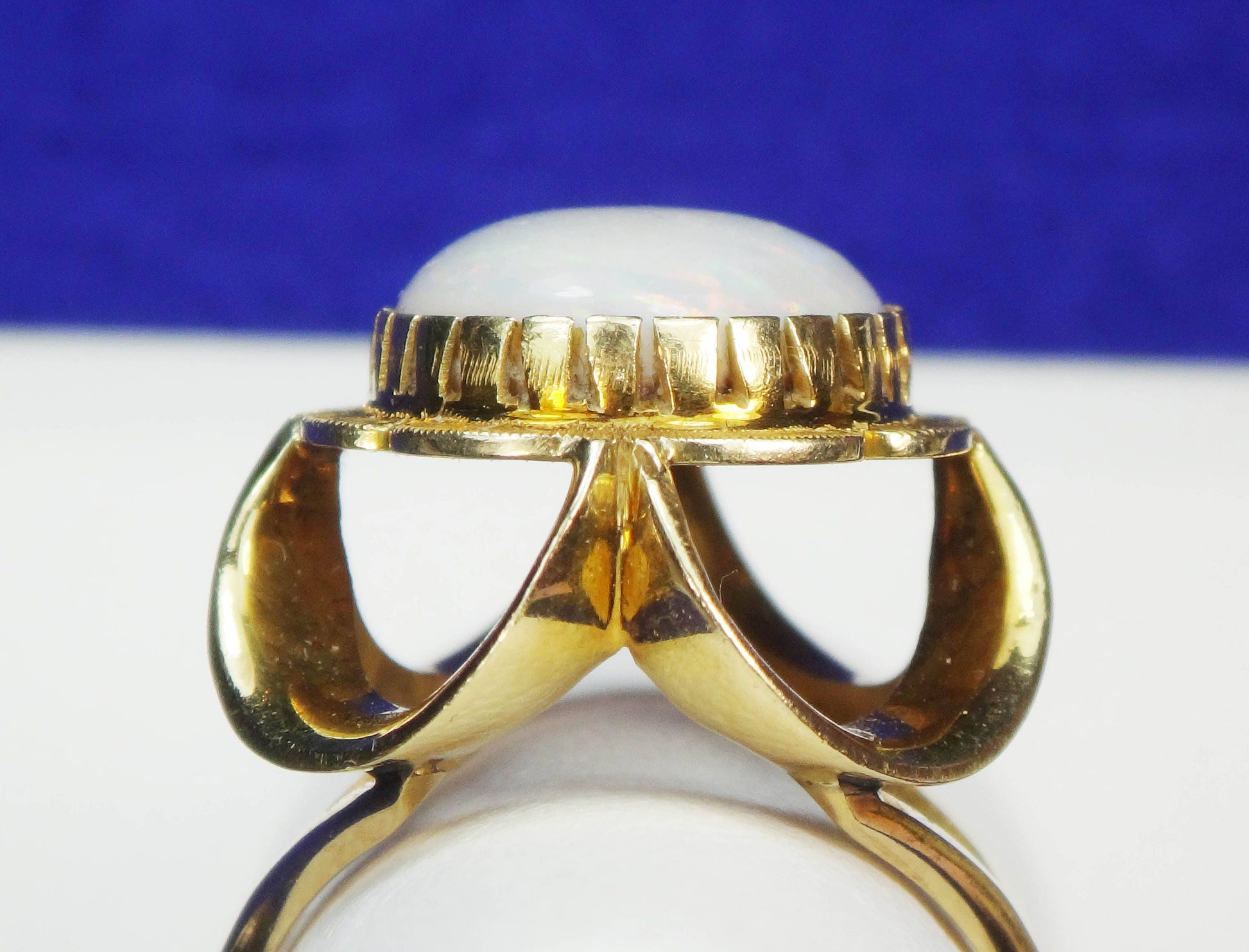 Vintage 14k Yellow Gold Opal Ring: October Birthstone Floral Design, Size 7