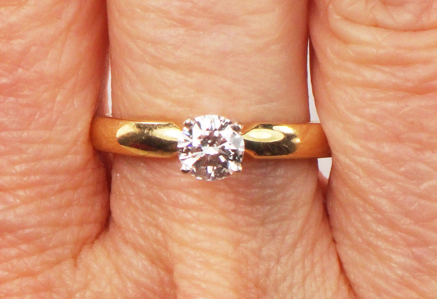 Vintage 14k Yellow Gold Round Natural Diamond Solitaire Engagement Ring High Quality Diamond