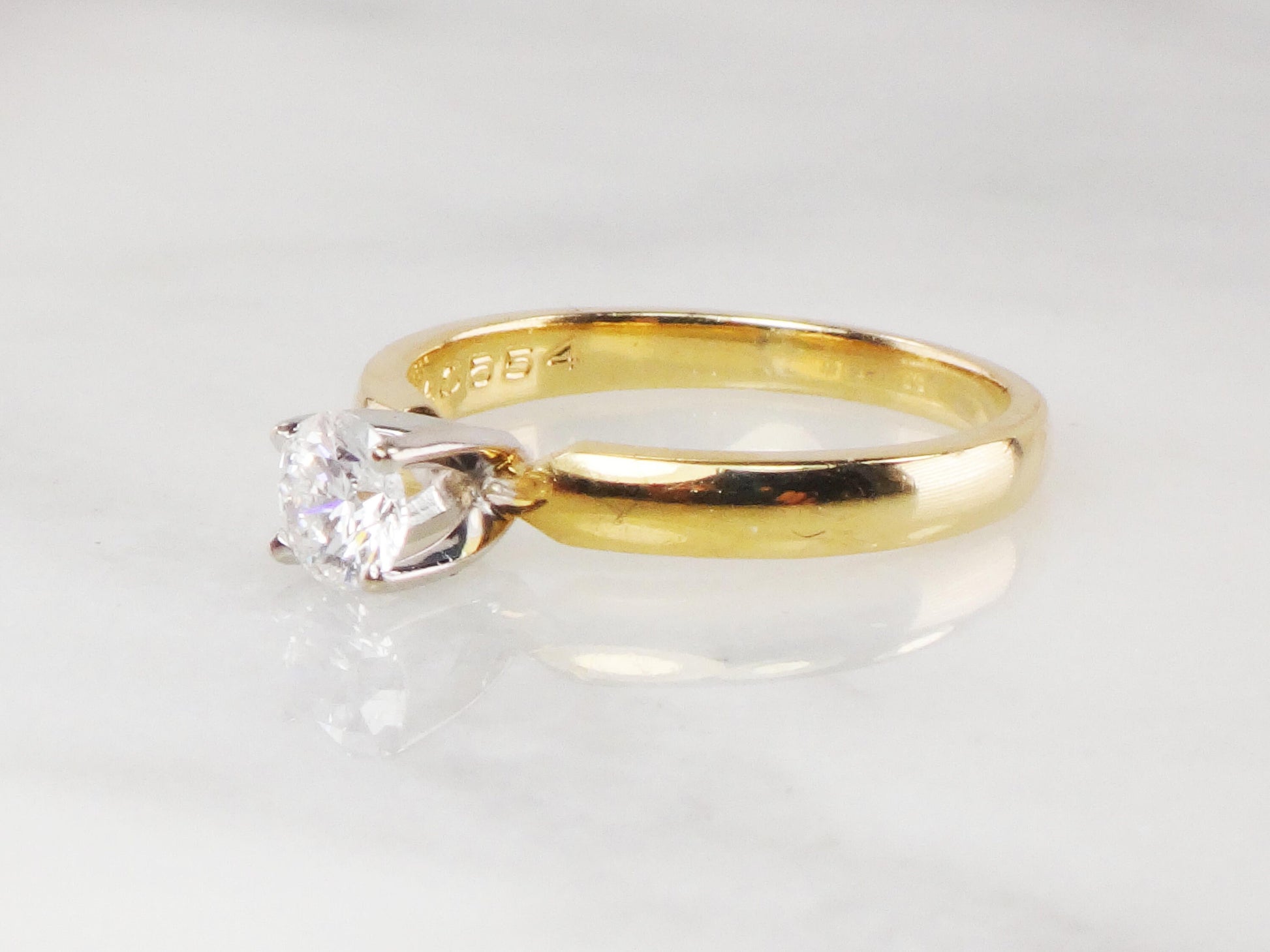 Vintage 14k Yellow Gold Round Natural Diamond Solitaire Engagement Ring High Quality Diamond