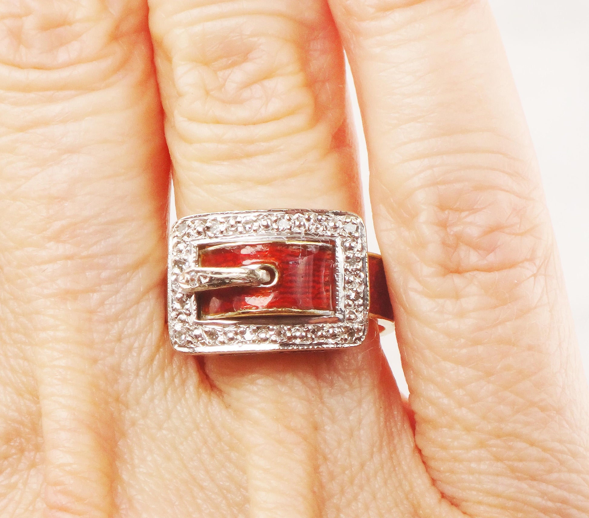 Vintage 18k Gold Diamond Buckle Ring: Red Enamel Wedding Band, Size 5.5