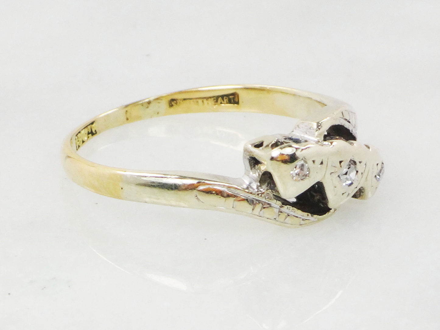 Vintage 18k Diamond Art Deco Ring: Triple Heart Promise Ring, Size 5.5