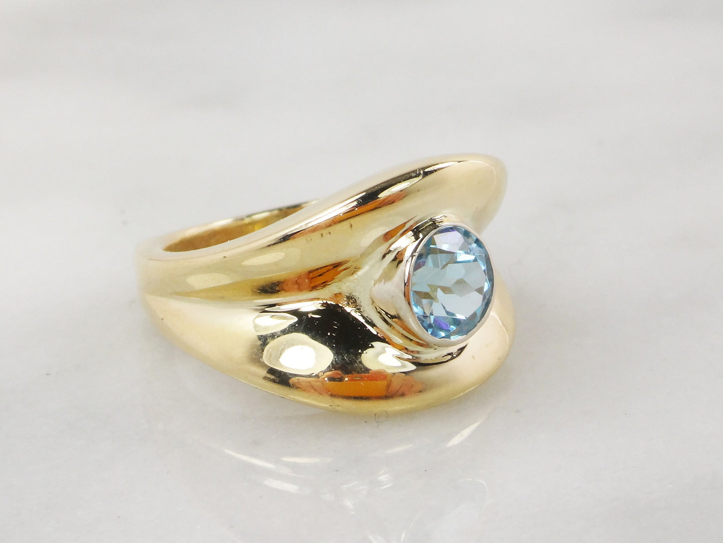 Vintage 14k Yellow Gold Blue Topaz Ring: December Birthstone Cigar Band