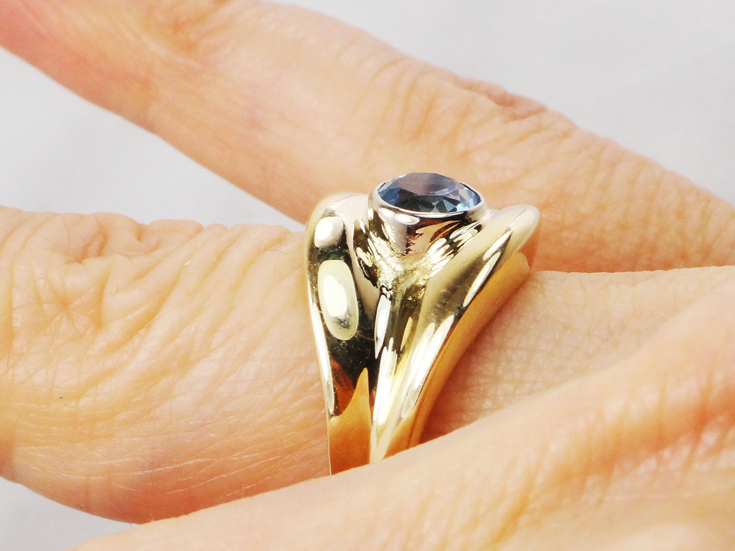 Vintage 14k Yellow Gold Blue Topaz Ring: December Birthstone Cigar Band