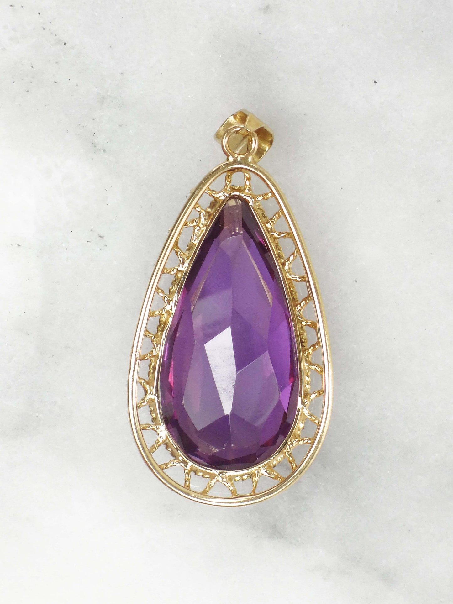 Vintage Large 14k Yellow Gold Pear Shaped Purple Sapphire Pendant - 20 Carats Sapphire