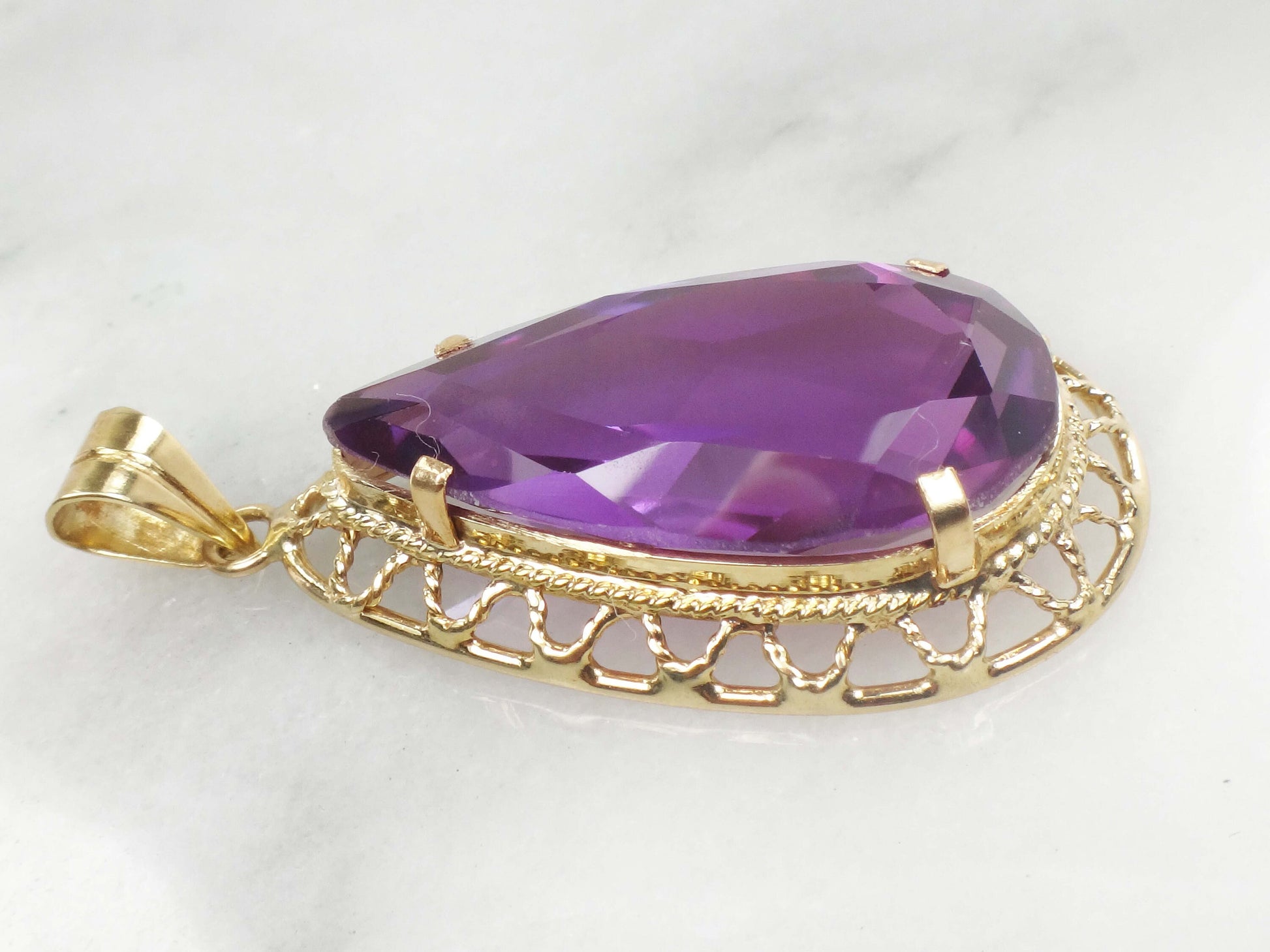 Vintage Large 14k Yellow Gold Pear Shaped Purple Sapphire Pendant - 20 Carats Sapphire