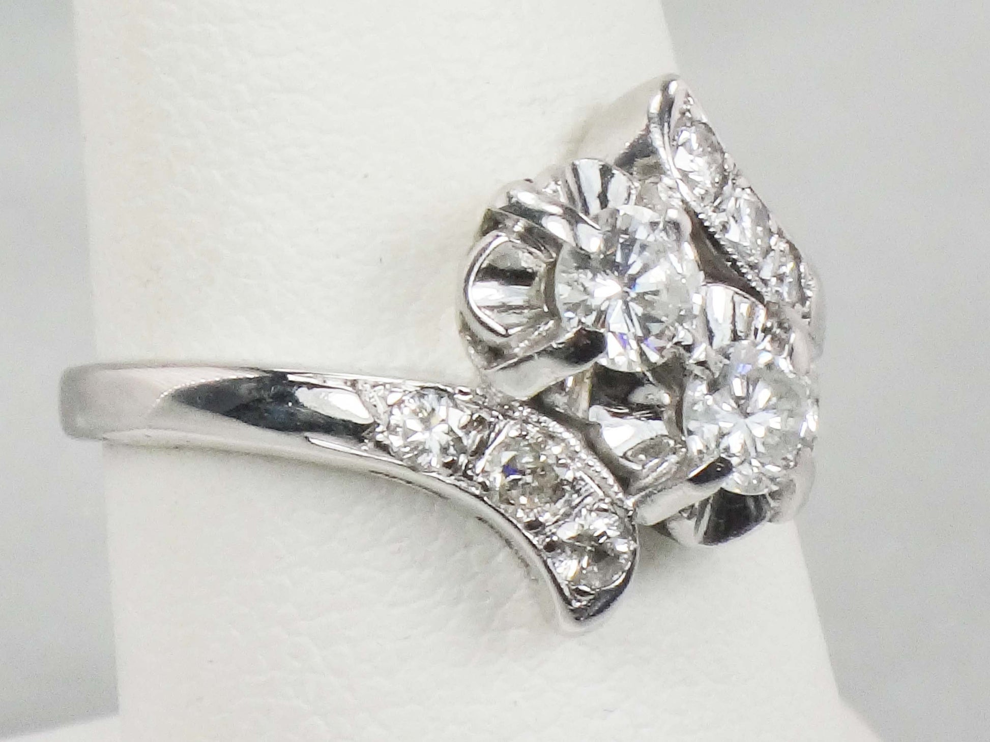 Vintage 14k White Gold Toi et Moi Diamond Ring (.70 Carat TDW)