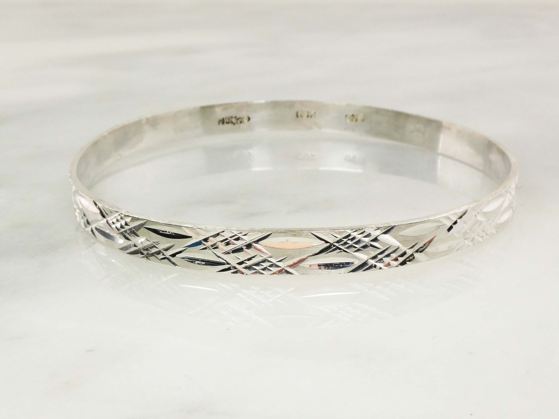 Sterling Silver Diamond Cut Bangle - Vintage Mexico 925 Large Sterling Slip On Bracelet