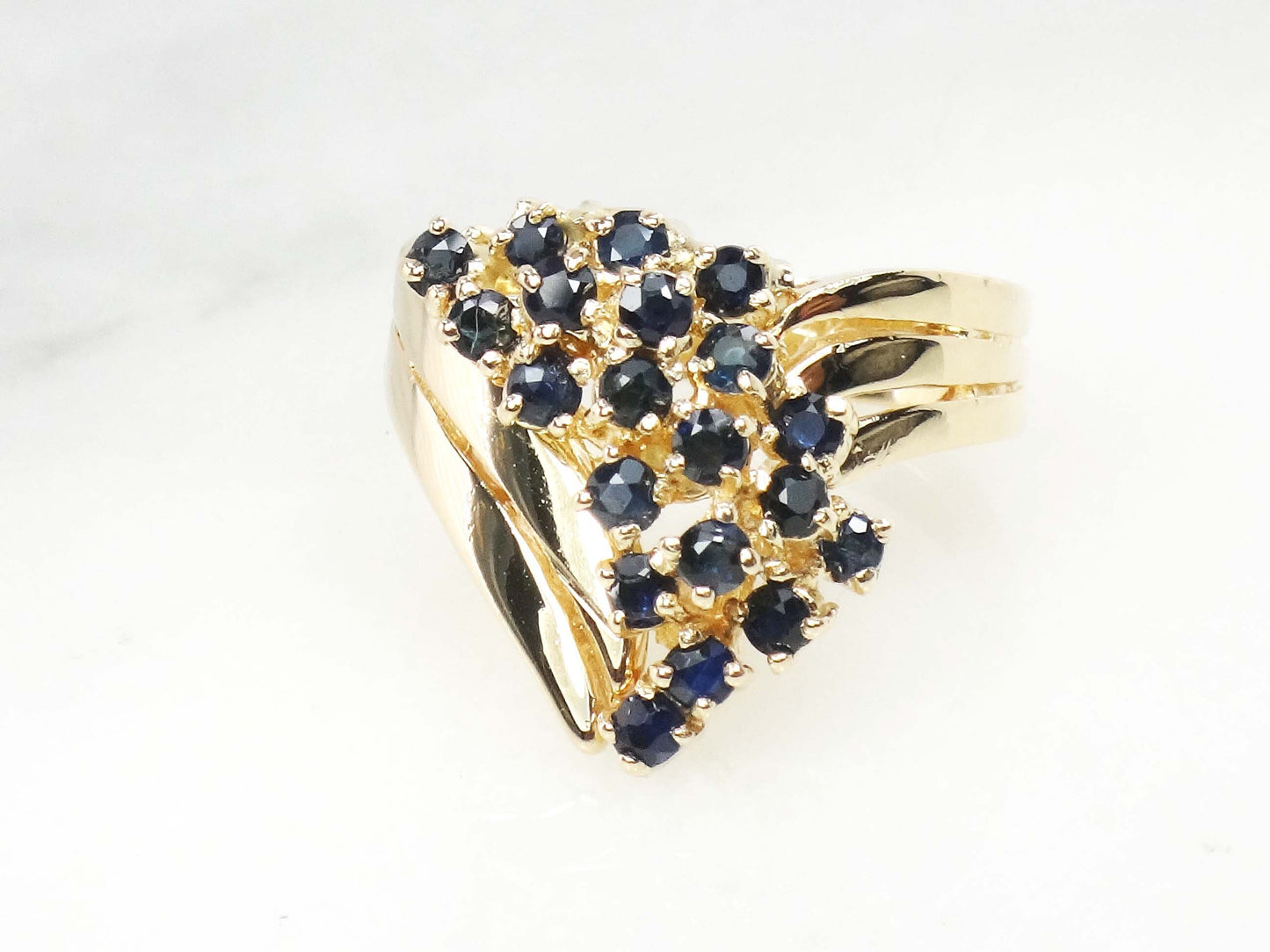 Vintage 14k Yellow Gold Sapphire Cluster Ring - Size 5.75