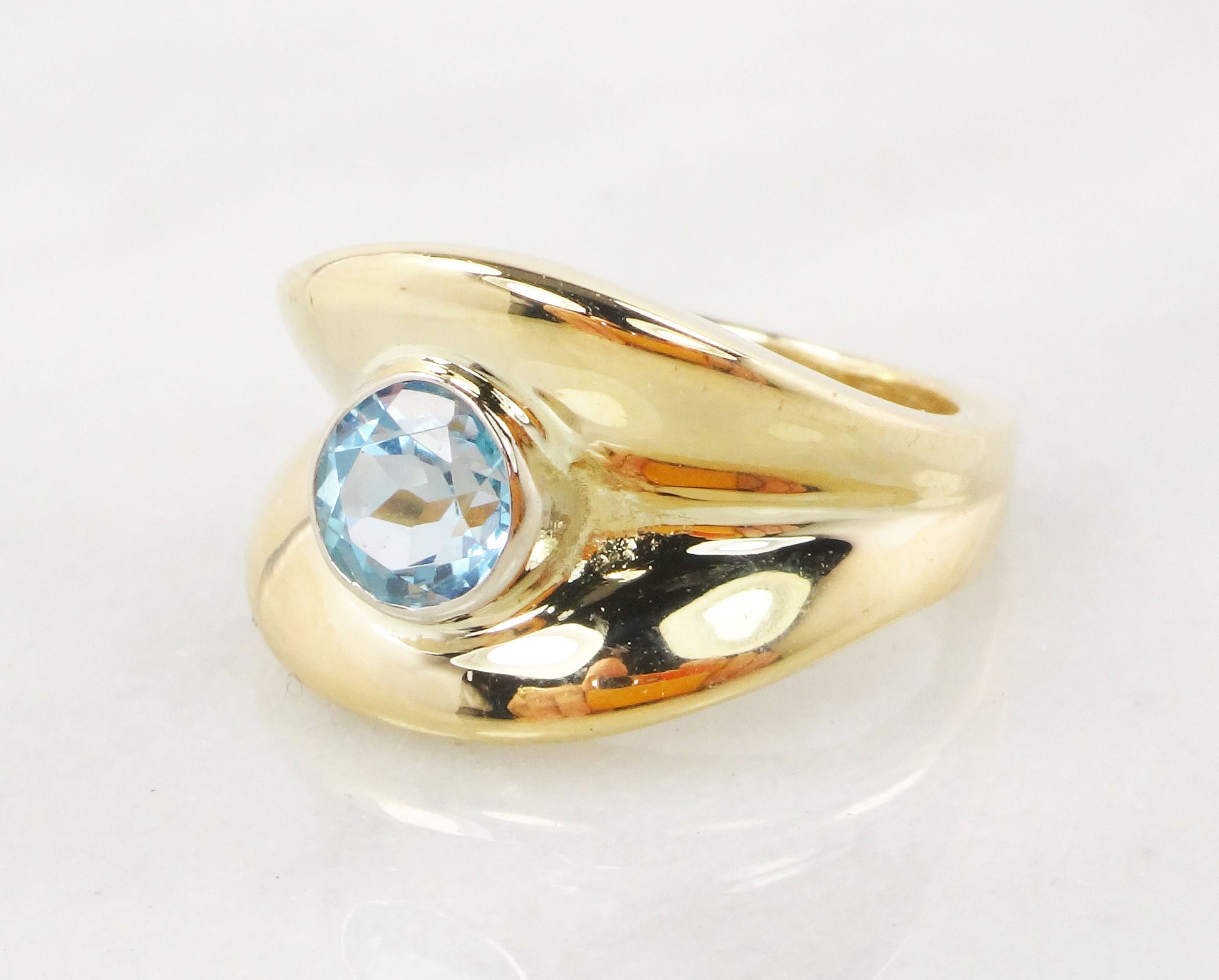 Vintage 14k Yellow Gold Blue Topaz Ring: December Birthstone Cigar Band