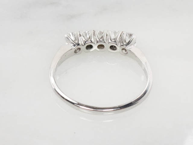 Vintage 14k White Gold Cubic Zirconia Wedding Band - Size 8