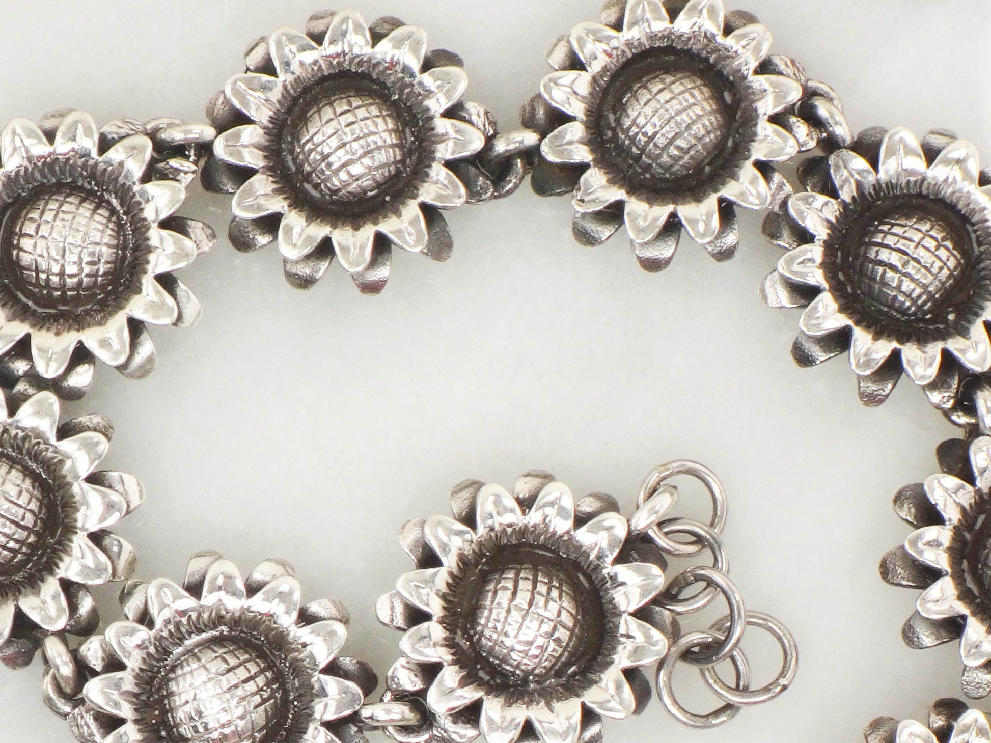 Silver Sunflower Necklace - Vintage Bold Floral Heavy Sterling Jewelry - 19"