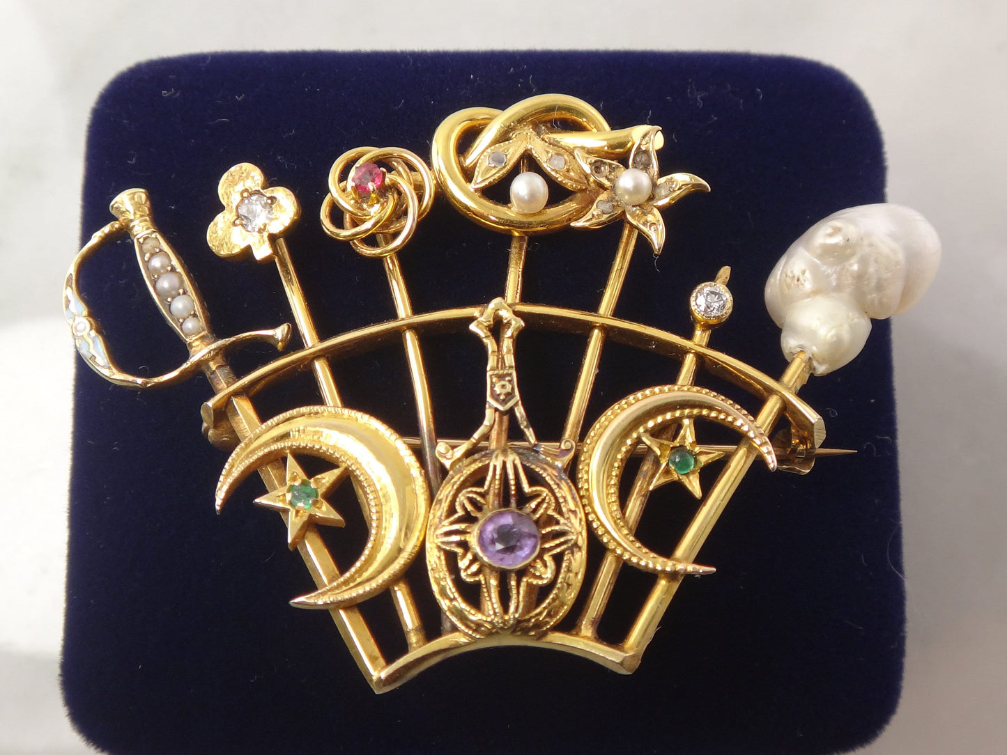 Vintage 14k Gold Stickpin Brooch: Diamond, Pearl, Enamel Moons & Stars