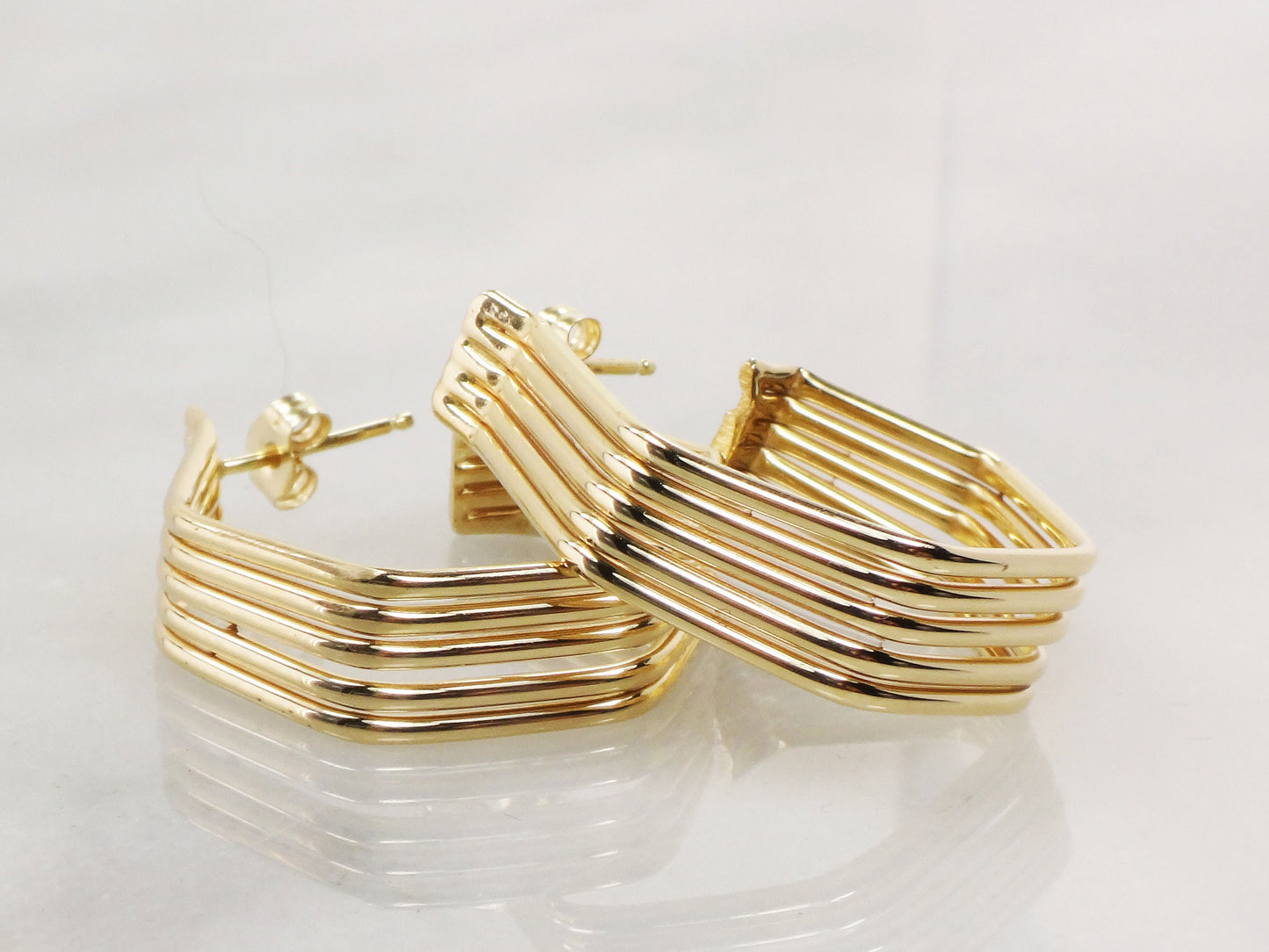 Vintage Large 14k Yellow Gold Octagon Hoop Earrings 17.4 MM Wide with Push Backs