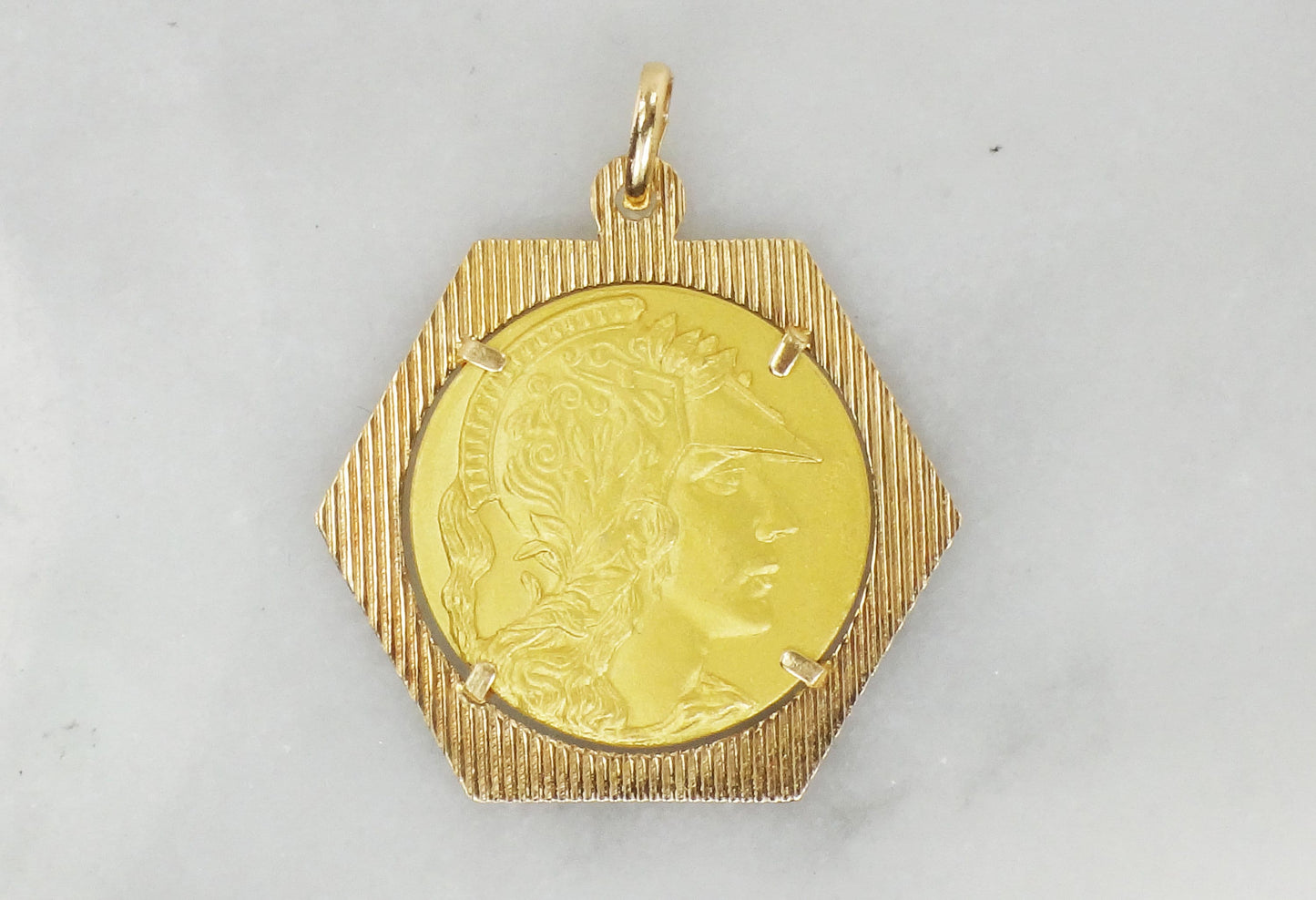 Vintage 18k Gold Minerva Pendant: Italian Roman Goddess Charm