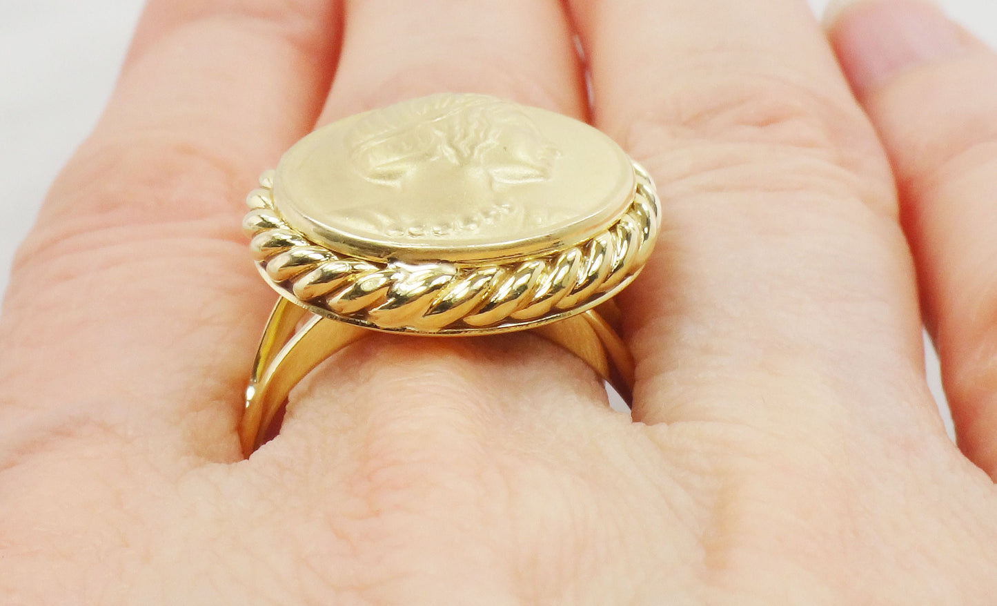 Vintage 14k Yellow Gold Cameo Ring - Italian Design, Size 10