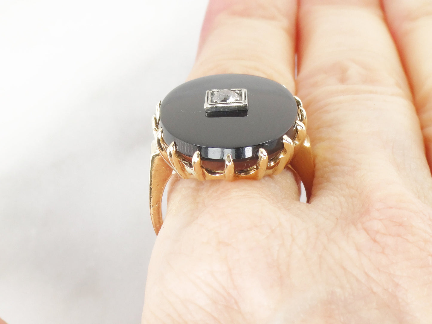 Vintage Art Deco 14k Gold Onyx Diamond Ring: .20 CT European Cut, Size 8.75