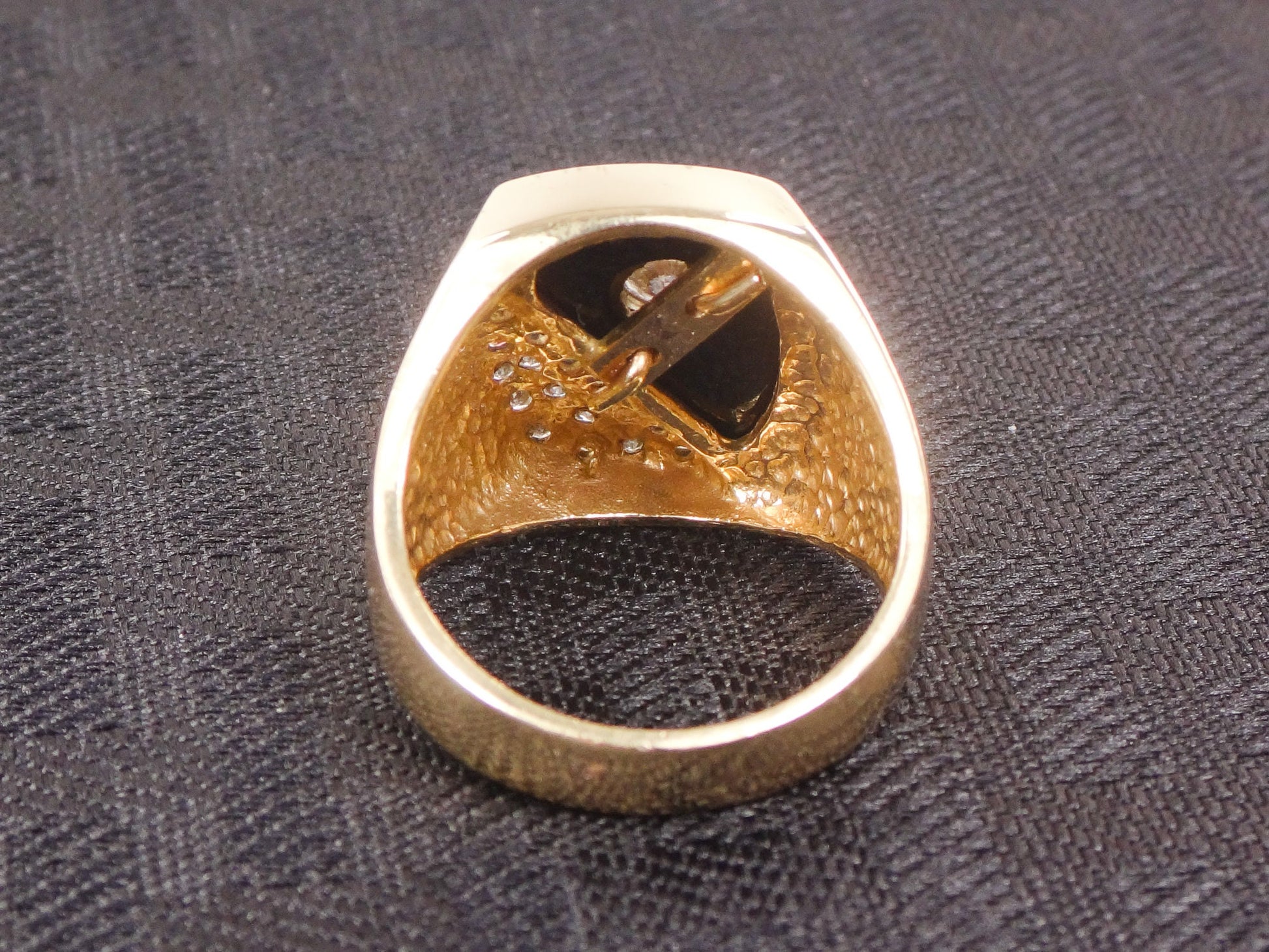 Vintage Men's 14k Yellow Gold Onyx Diamond Ring - Size 9.5