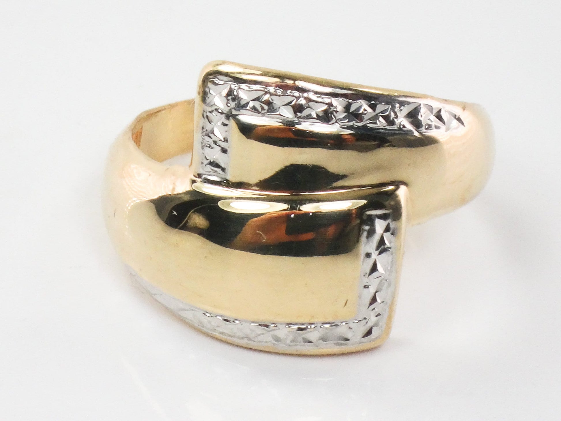 Vintage Michael Anthony Large 14k Two Tone Gold Bypass Style Ring Size 10.5