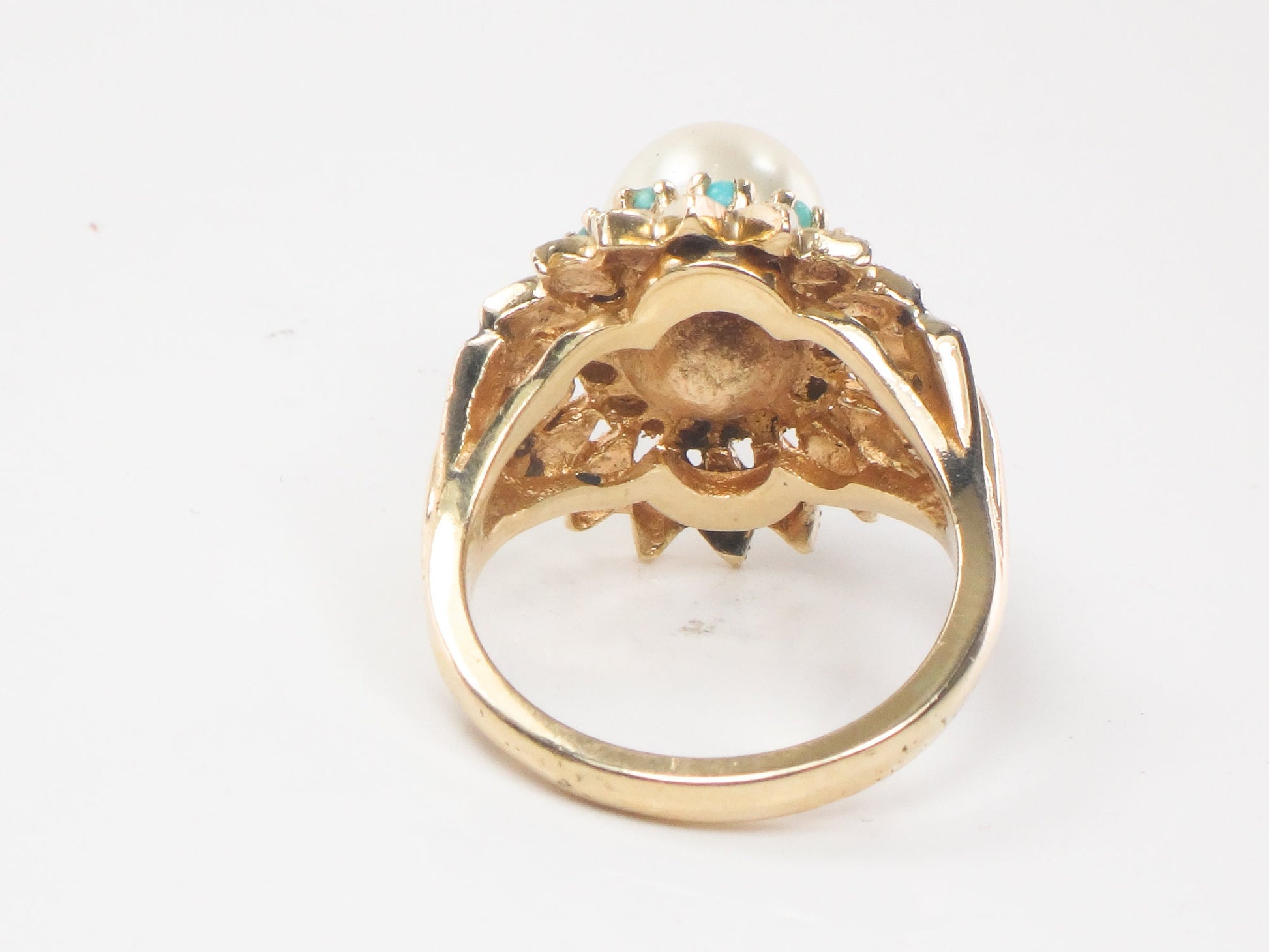 Vintage 14k Yellow Gold Pearl Turquoise Ring: Floral Design