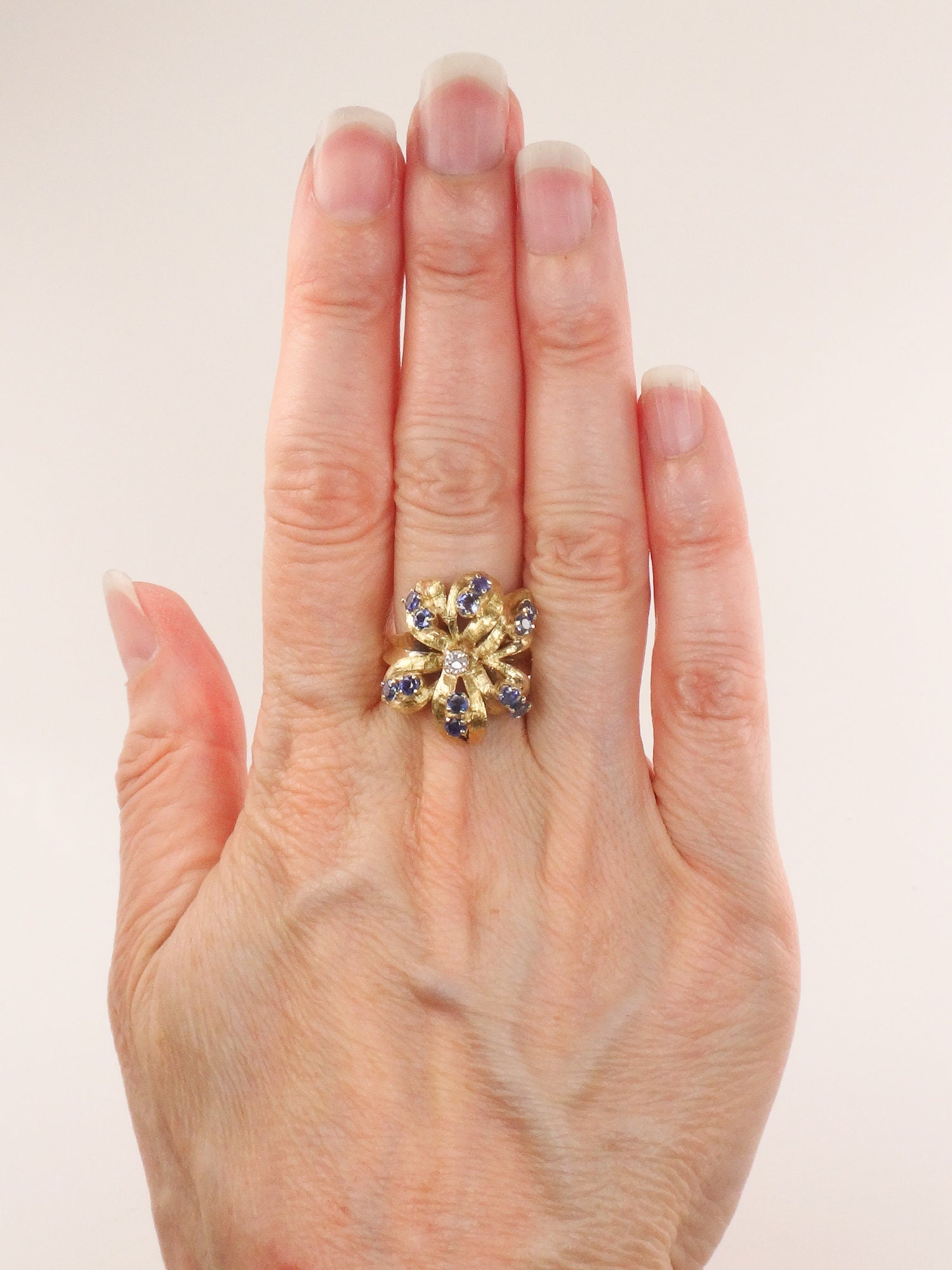 Vintage 14k Gold Sapphire Flower Ring: Diamond Center, Size 5.75