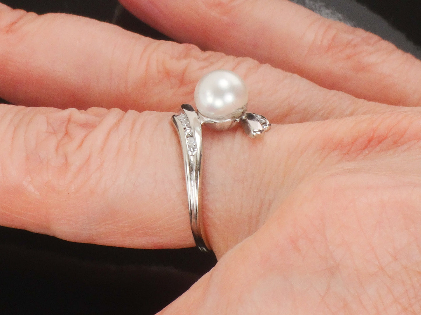 Vintage F & F Felger 14k White Gold Pearl Diamond Ring - Size 5.25
