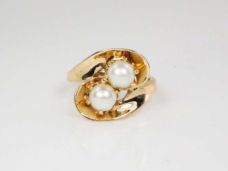 Vintage 14k Yellow Gold Pearl Toi et Moi Ring - Baden and Foss, Size 4.25