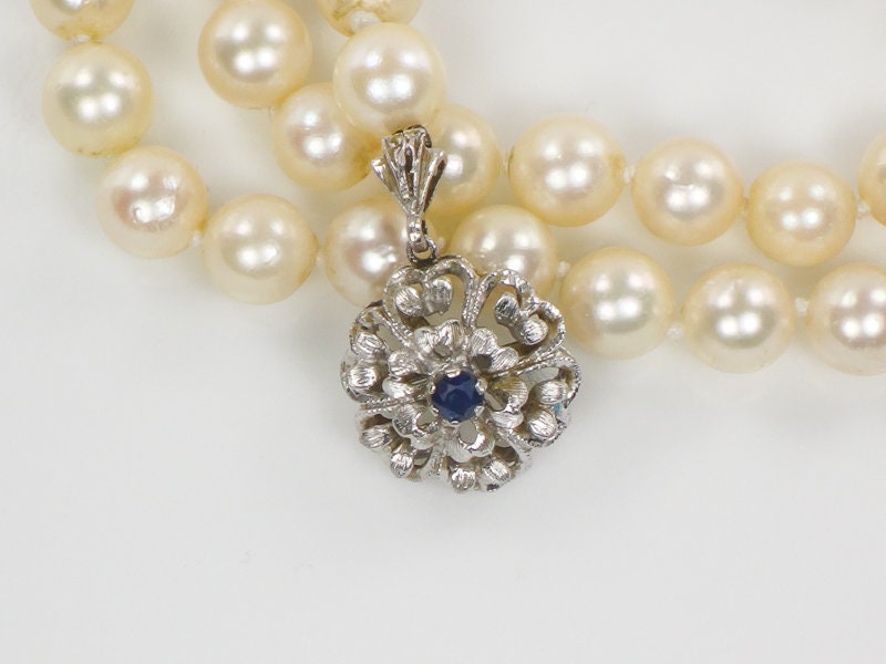 Vintage 18k White Gold Pearl Necklace: Sapphire Floral Clasp, 19" Bridal Strand