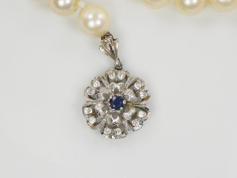 Vintage 18k White Gold Pearl Necklace: Sapphire Floral Clasp, 19" Bridal Strand