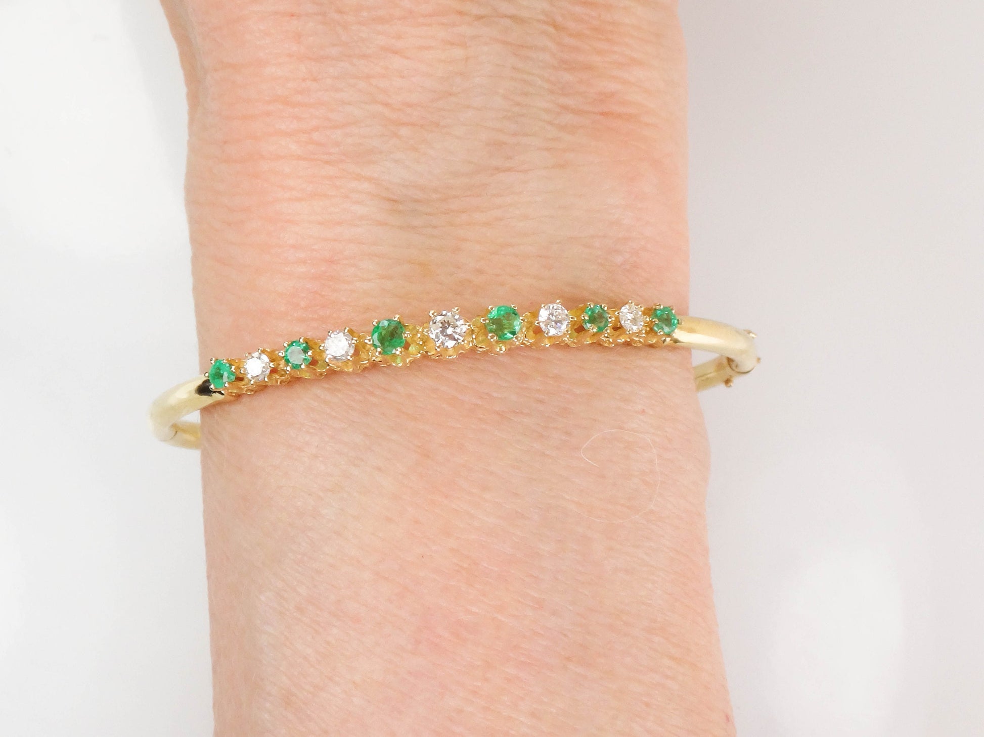 Vintage 14k Yellow Gold Emerald Diamond Bangle Bracelet - 6.75"