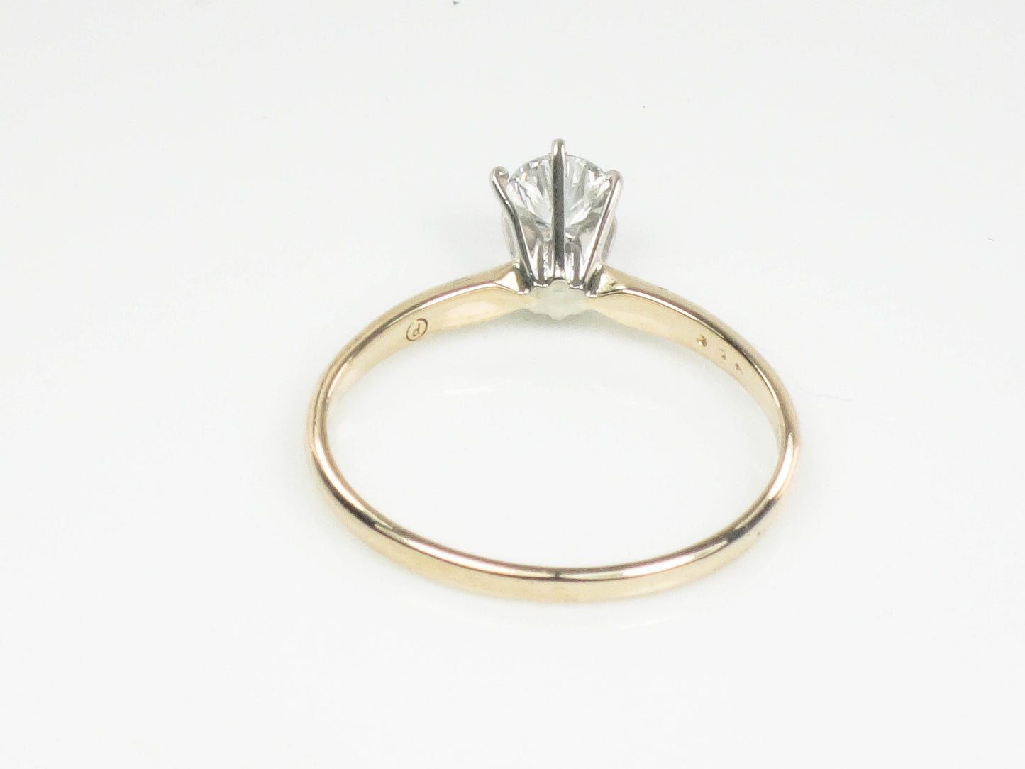 Vintage 14k Yellow Gold Round Natural Diamond Solitaire Engagement Ring, .35 Carats Size 7.5
