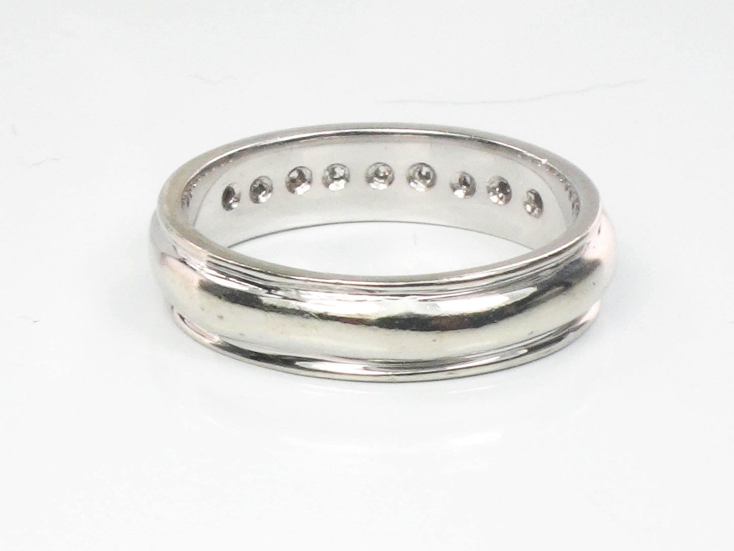 Vintage 14k White Gold Natural Diamond Wedding Band Stacking Ring Size 7