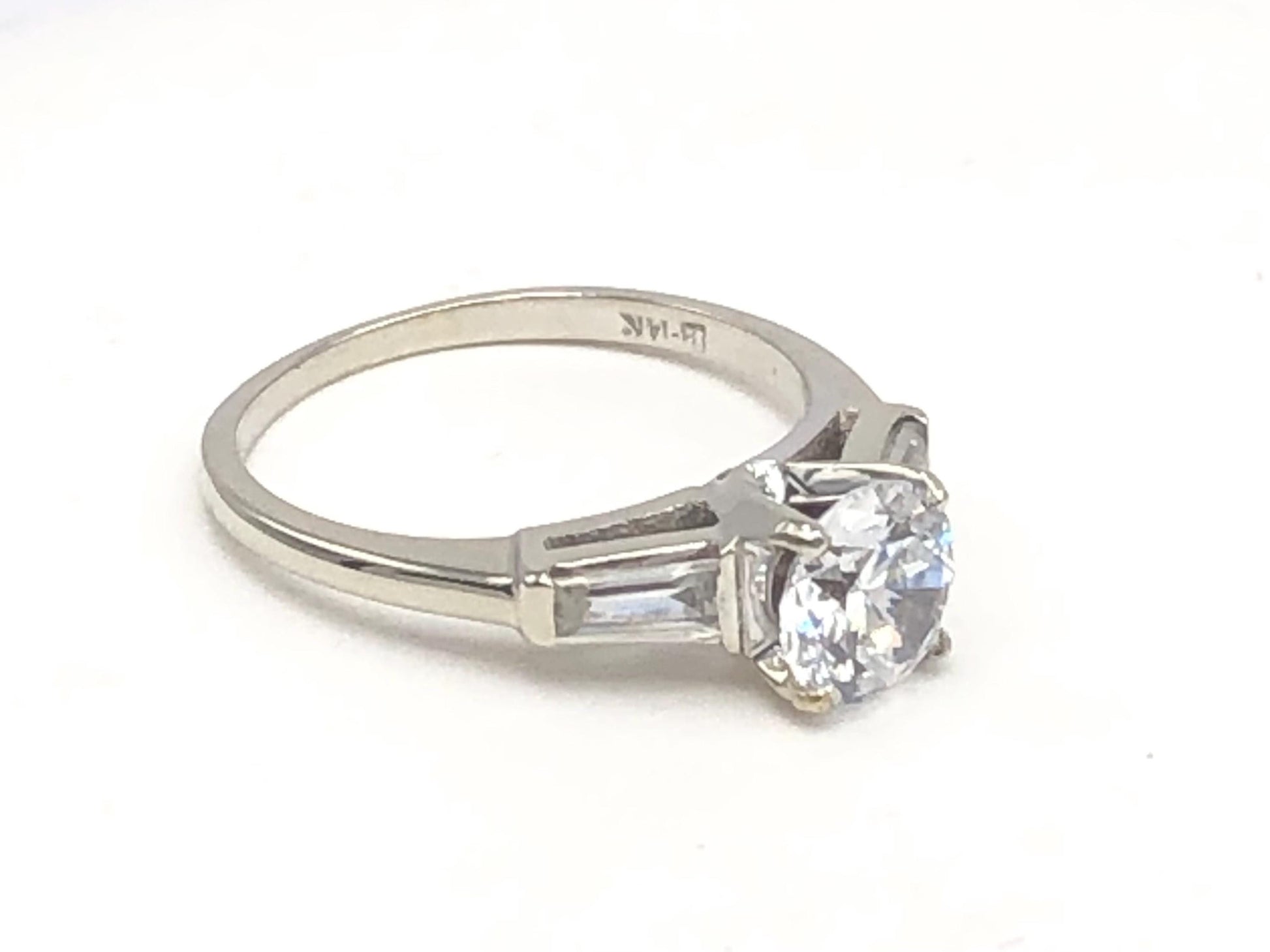 Vintage 14k White Gold Engagement Ring: Round CZ & Sapphire Baguettes, Size 7