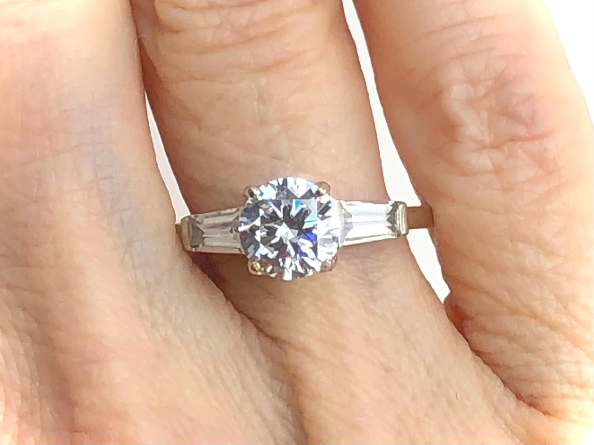 Vintage 14k White Gold Engagement Ring: Round CZ & Sapphire Baguettes, Size 7