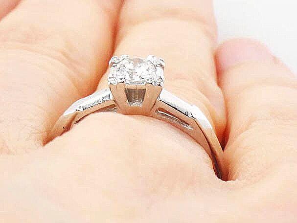 Vintage 14k White Gold Round Solitaire Diamond Engagement Ring - Approx .25 Carats Natural Diamond Ring Size 8