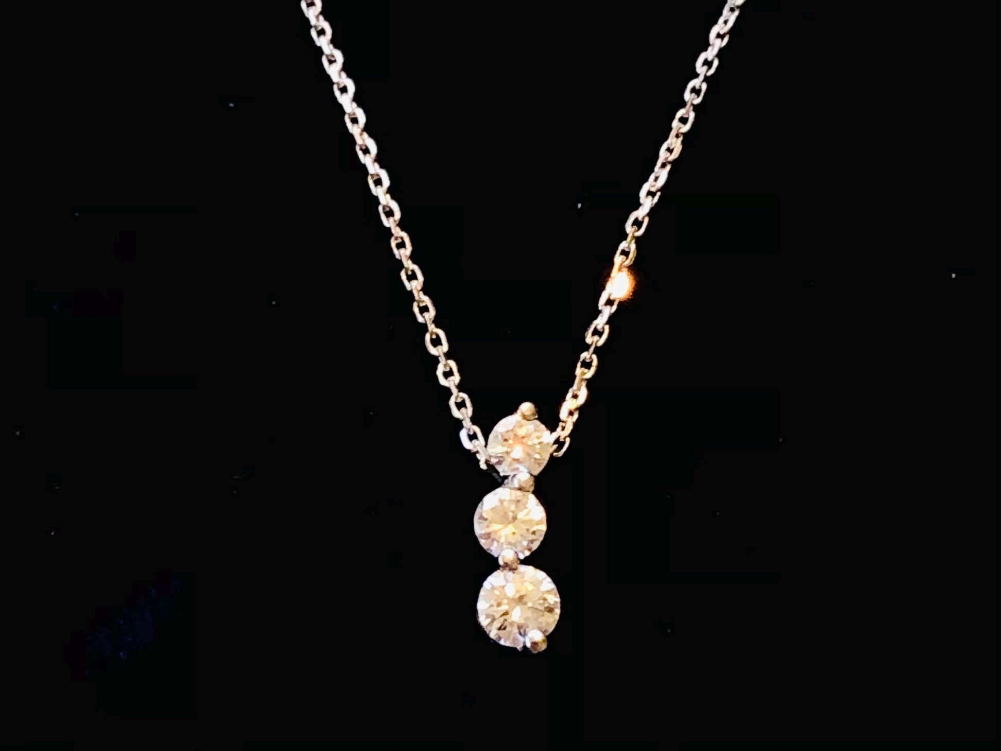 Vintage 14k White Gold Diamond Journey Pendant Necklace (Three Stone, 0.5 Carat TDW, 16")