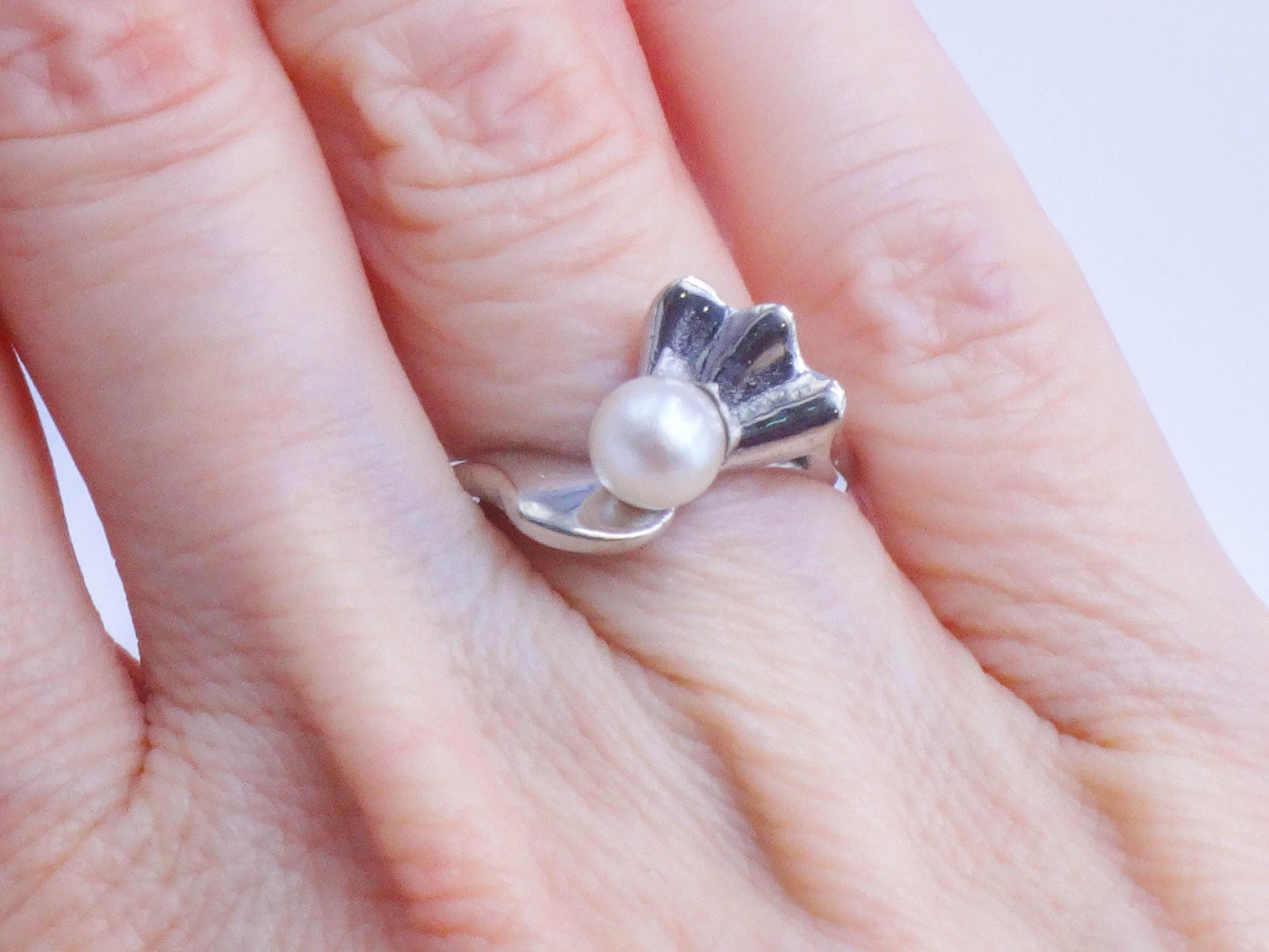 Vintage 14k White Gold Cultured Pearl Ring - Modern Style, Size 5.5
