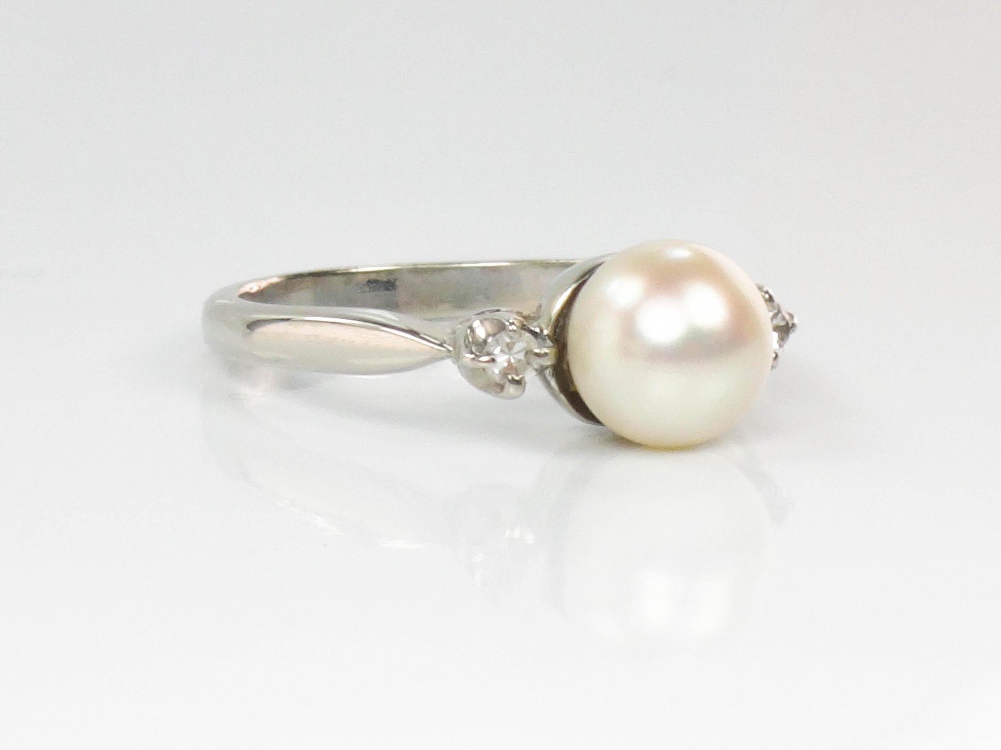 Vintage 14k White Gold Pearl Diamond Ring: Baden & Foss, Size 5.5