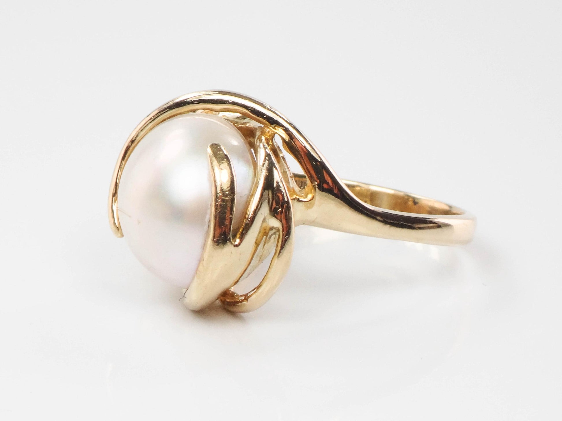Vintage Clyde Duneier 14k Yellow Gold Mabe Pearl Ring - Size 9.5