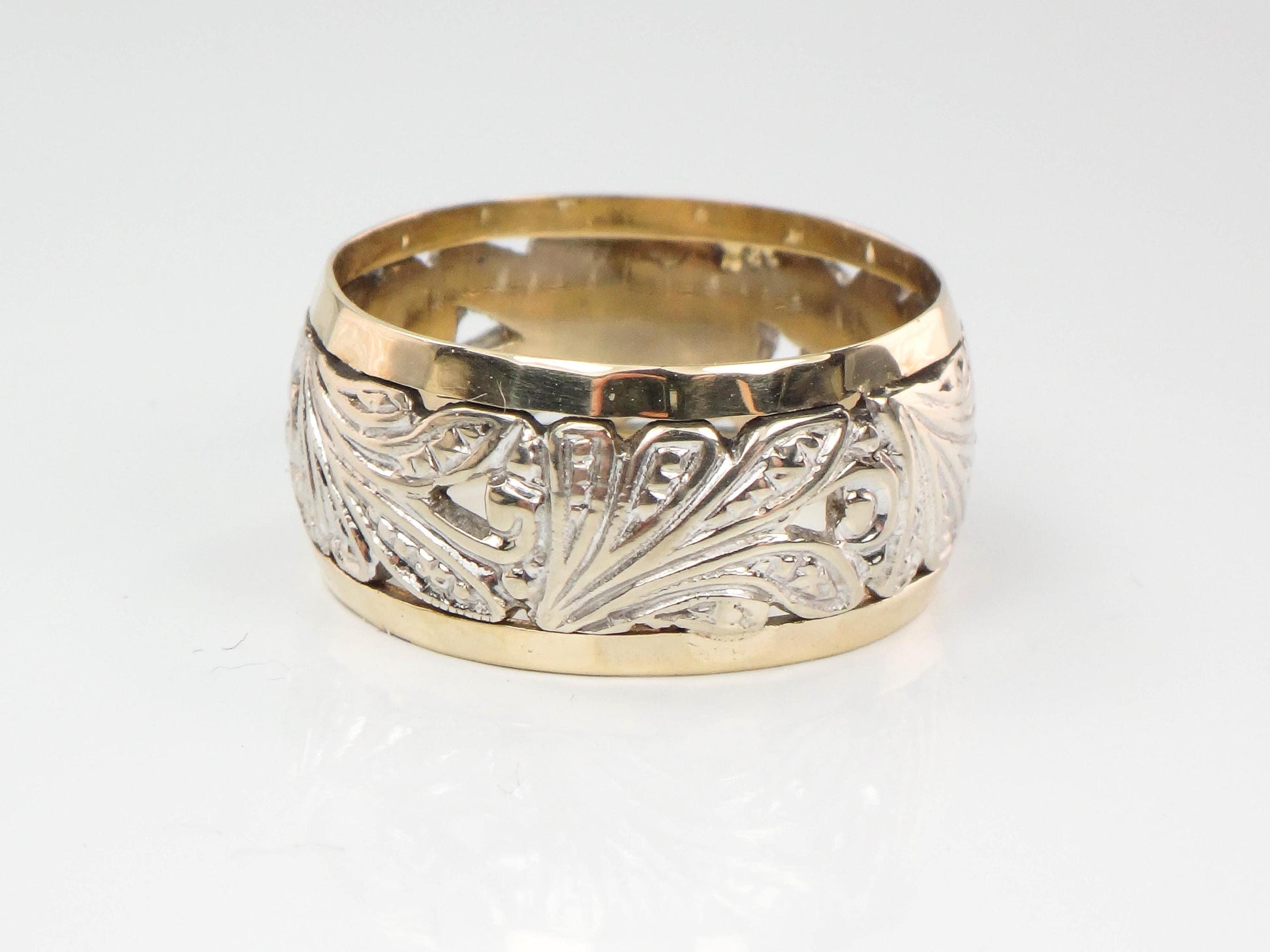 Vintage 14k Two-Tone Gold Wedding Band: Floral Pierced Design, Size 6.25