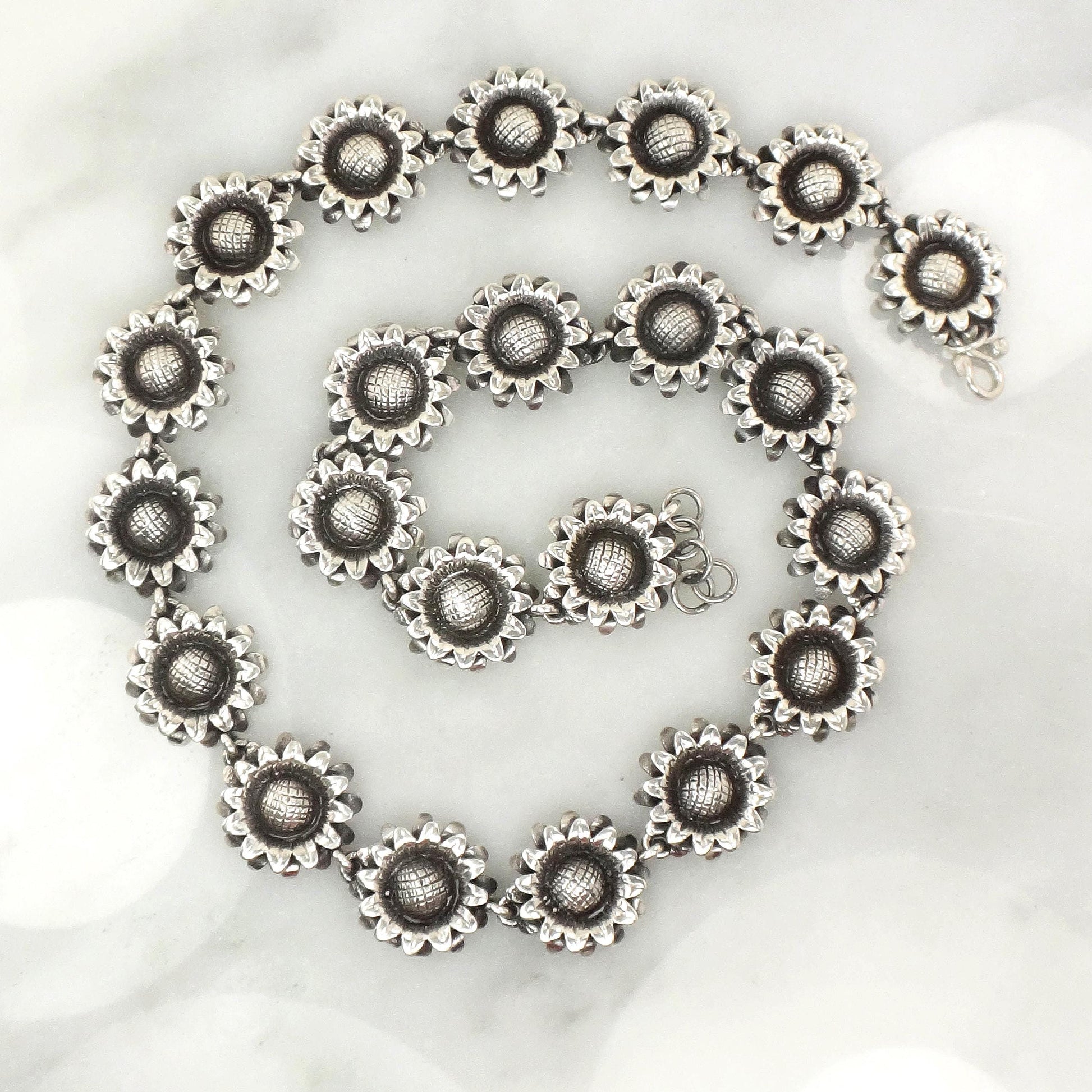 Silver Sunflower Necklace - Vintage Bold Floral Heavy Sterling Jewelry - 19"