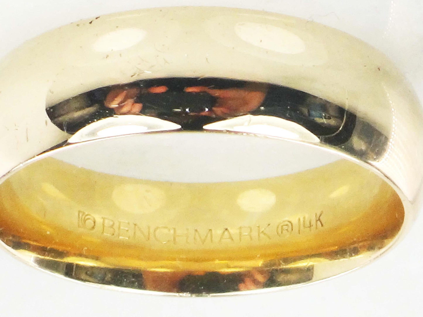 Vintage 14k Yellow Gold Wedding Band: 7mm Comfort Fit, Size 10.5