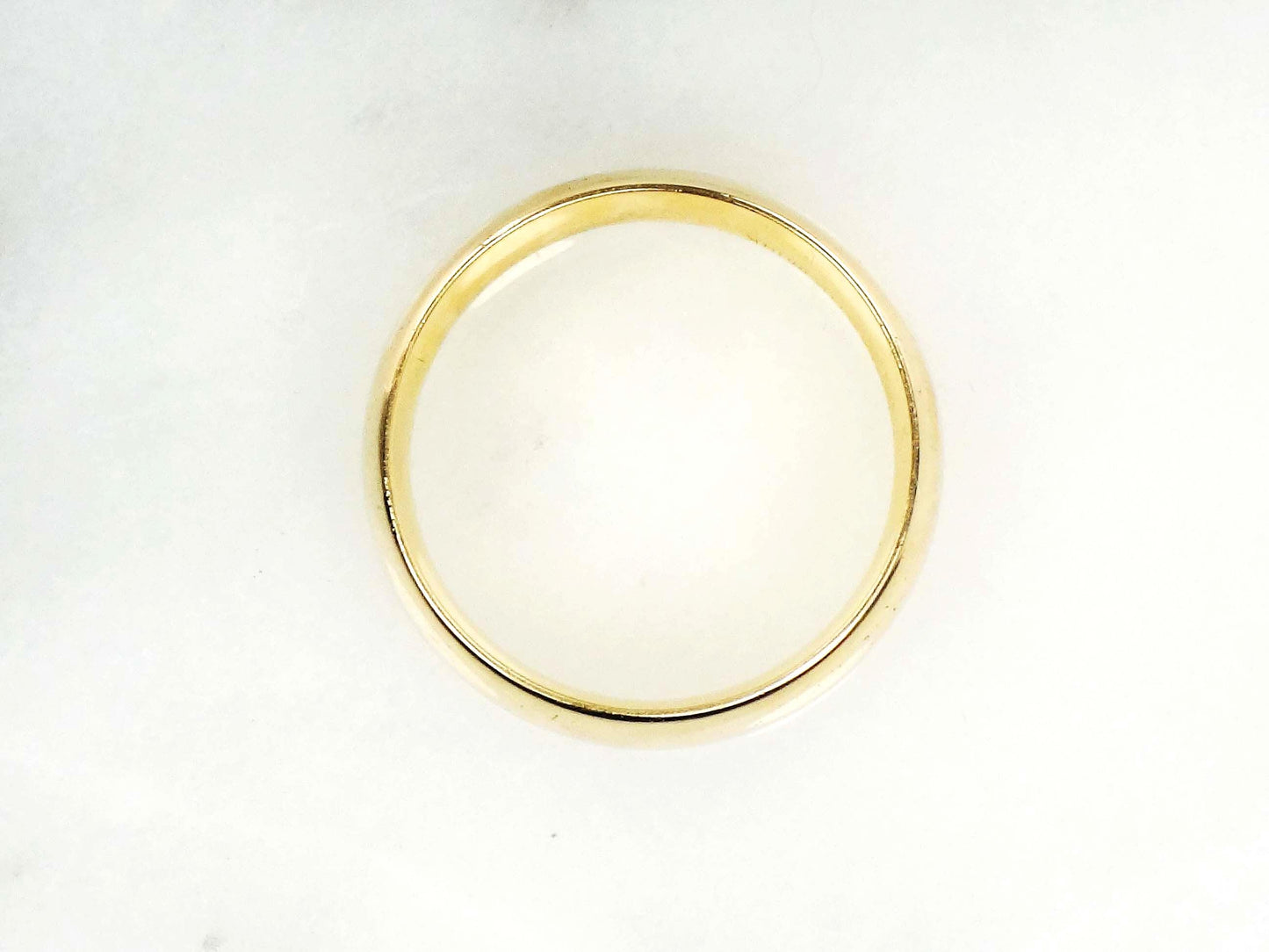 Vintage 14k Yellow Gold Wedding Band: 7mm Comfort Fit, Size 10.5