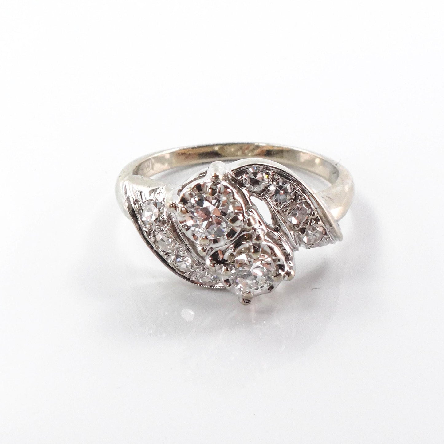 Vintage Toi et Moi Diamond Ring: 14k White Gold, 0.75 Carat, Size 6, 1960s