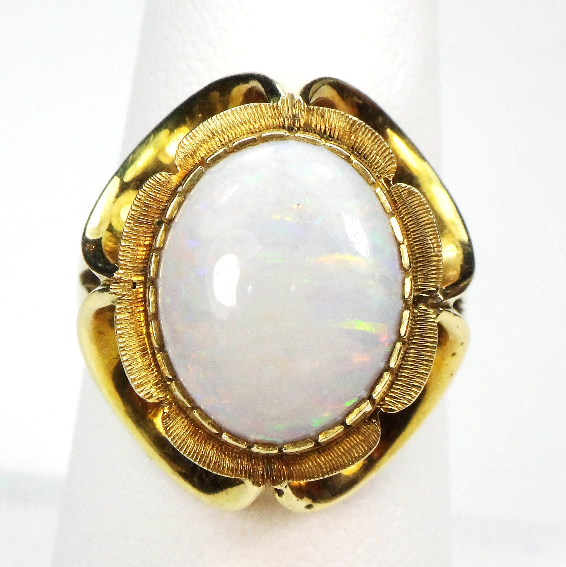 Vintage 14k Yellow Gold Opal Ring: October Birthstone Floral Design, Size 7