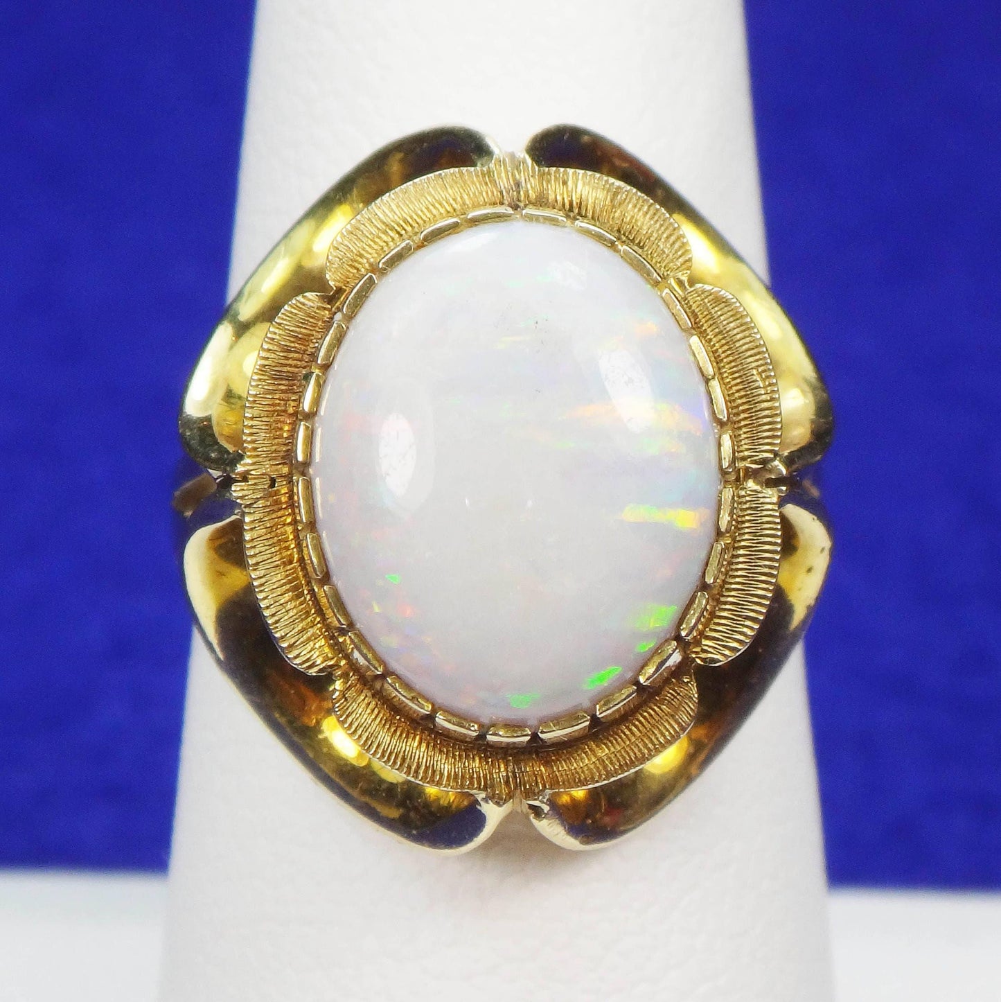 Vintage 14k Yellow Gold Opal Ring: October Birthstone Floral Design, Size 7